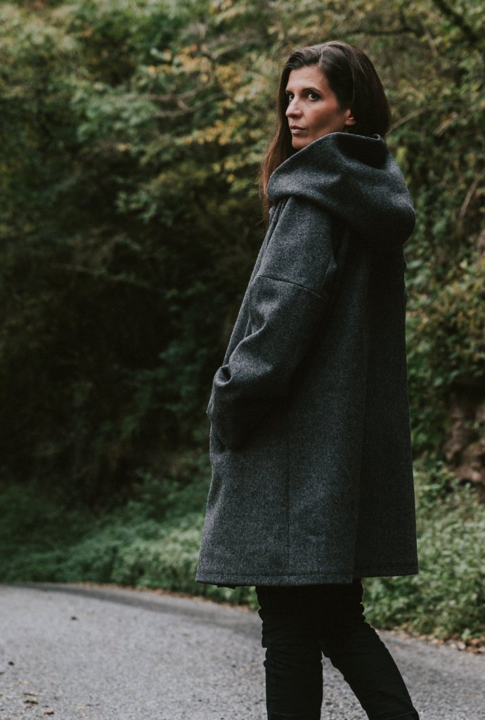 manteau cape noir