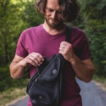 Pochette en cuir artisanale française