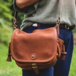 Sac à bandoulières en cuir artisanal