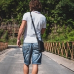 Petite pochette artisanale en cuir