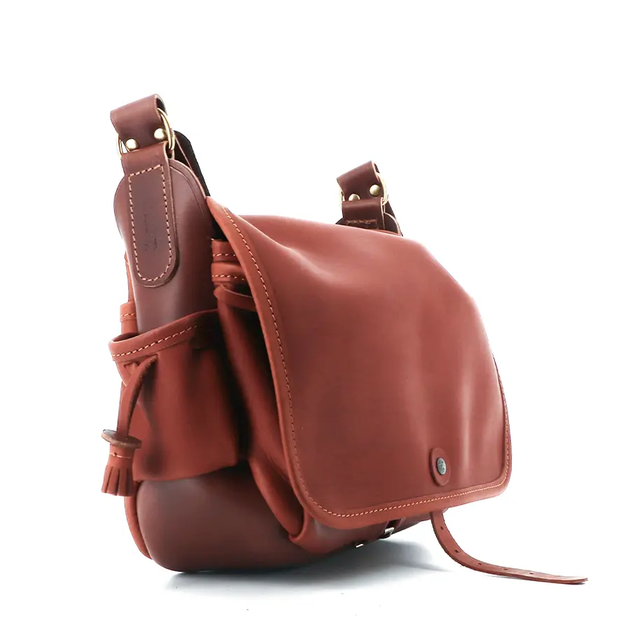 バッグ OUTIL / Shepherd's Bag(Le Sac du Berger) Sac du Berger n°4 large leather bag for men, made in France