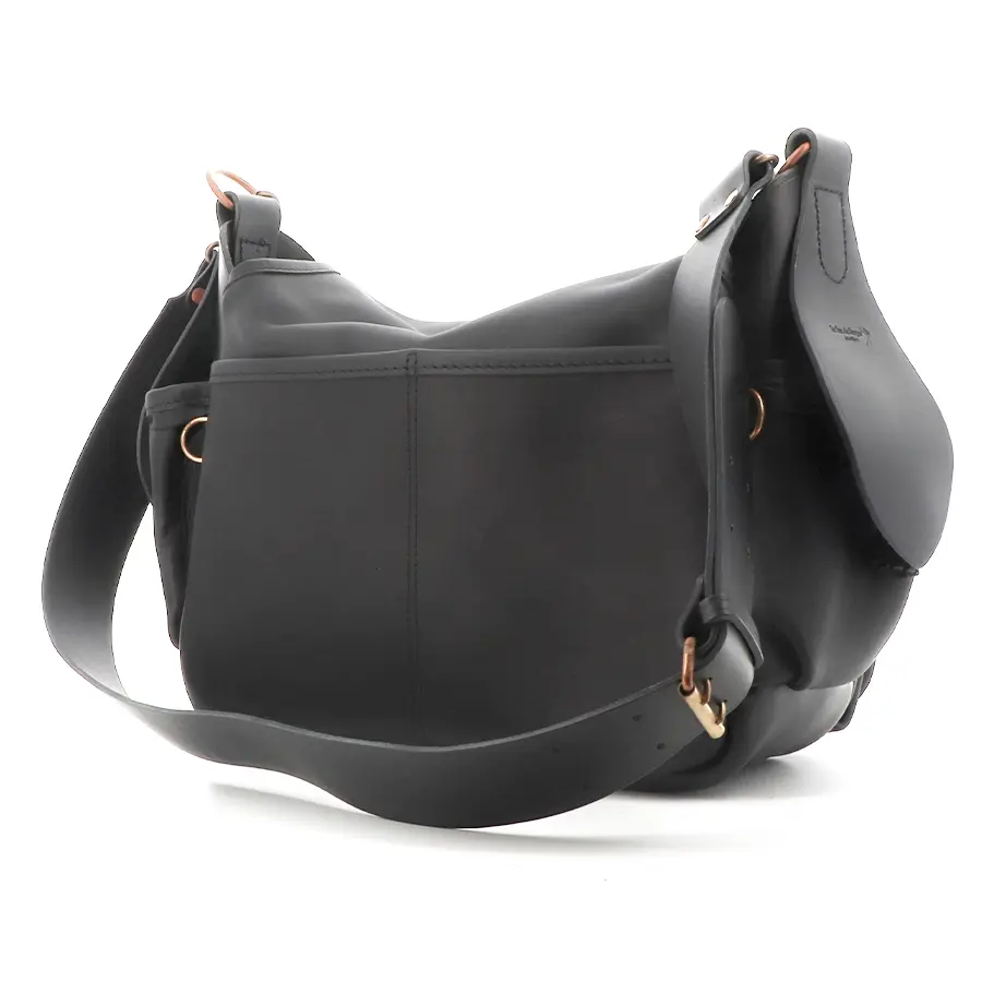 Sac du Berger Pack: a Leather Photographer's Bag Made in France