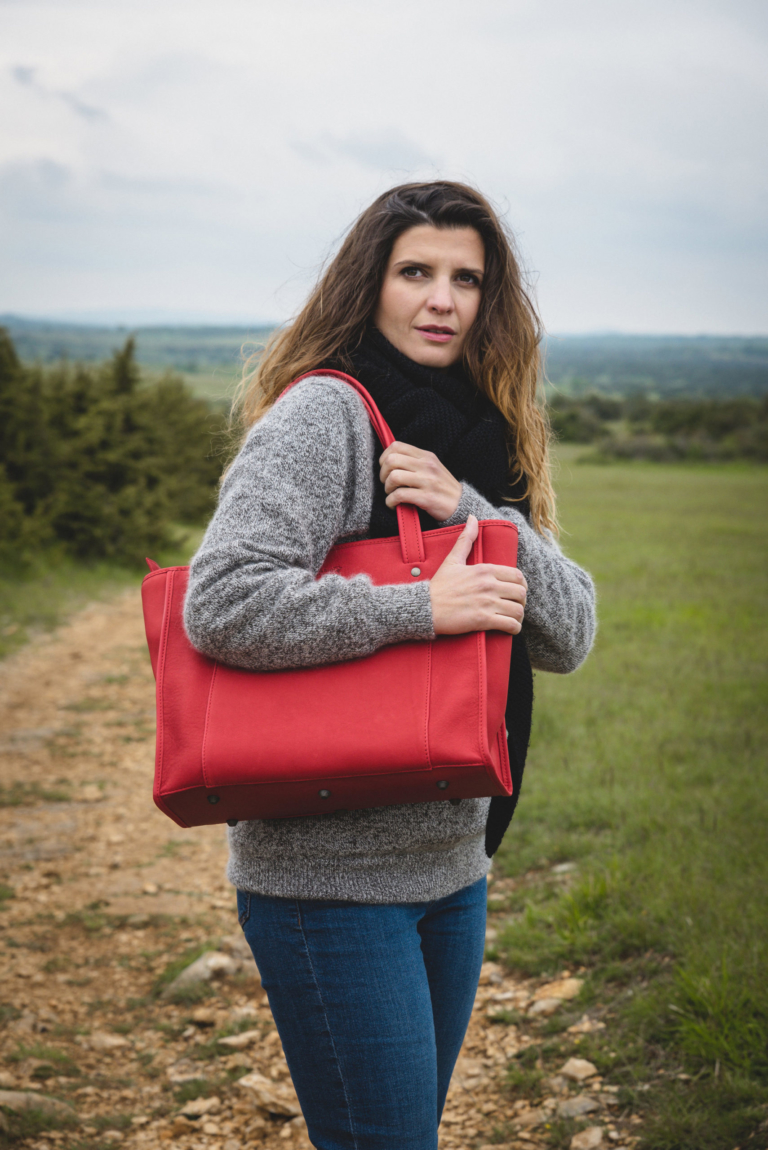 Cabas Bordé rouge pour femme