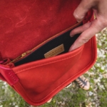 Intérieur pochette en cuir