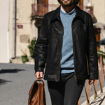 Shooting de la collection Sac du Berger Automne/Hiver 2023-2024 avec Simon et Sophie comme modèles. Photographie de Franck Tourneret, professionnel des marques aveyronnaises.